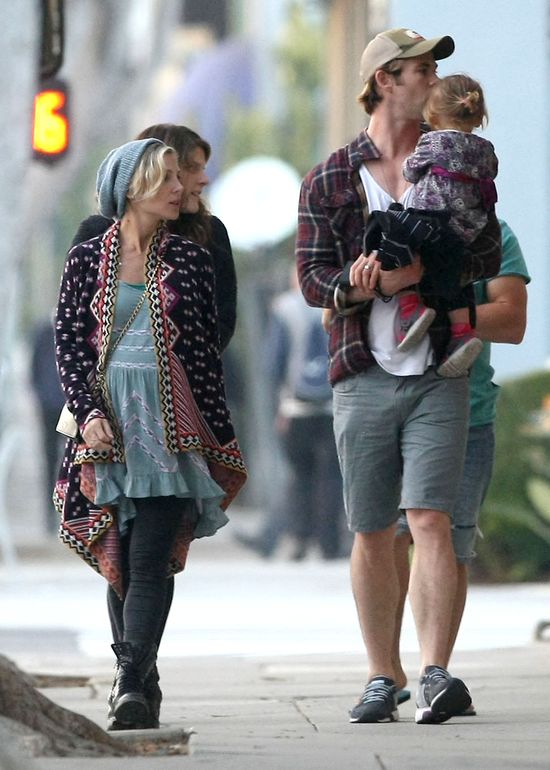 Rodzinka Chrisa Hemswortha w komplecie (FOTO) Rodzinka Chrisa Hemswortha w komplecie (FOTO)