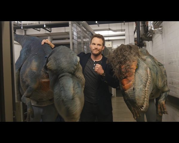 Dinozaur Wardęgi zaatakował aktora Jurrasic Park [VIDEO]