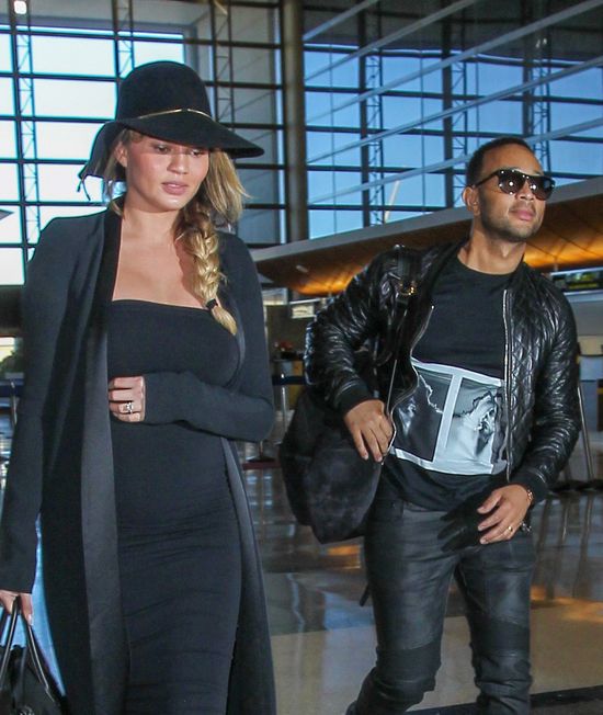 Chrissy Teigen o imieniu dla dziecka (FOTO) Chrissy Teigen o imieniu dla dziecka (FOTO)