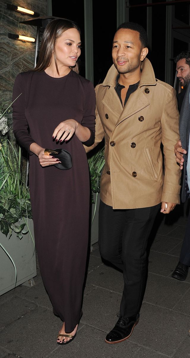 Antykoncepcyjne przebrania Chrissy Teigen na Halloween Antykoncepcyjne przebrania Chrissy Teigen na Halloween