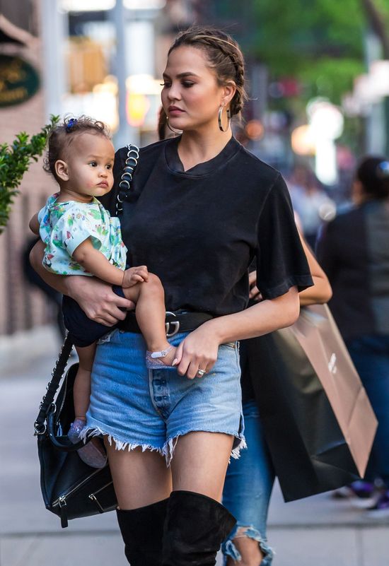 Doprowadzona do granicy wytrzymałości Chrissy: PRZESTAŃCIE...