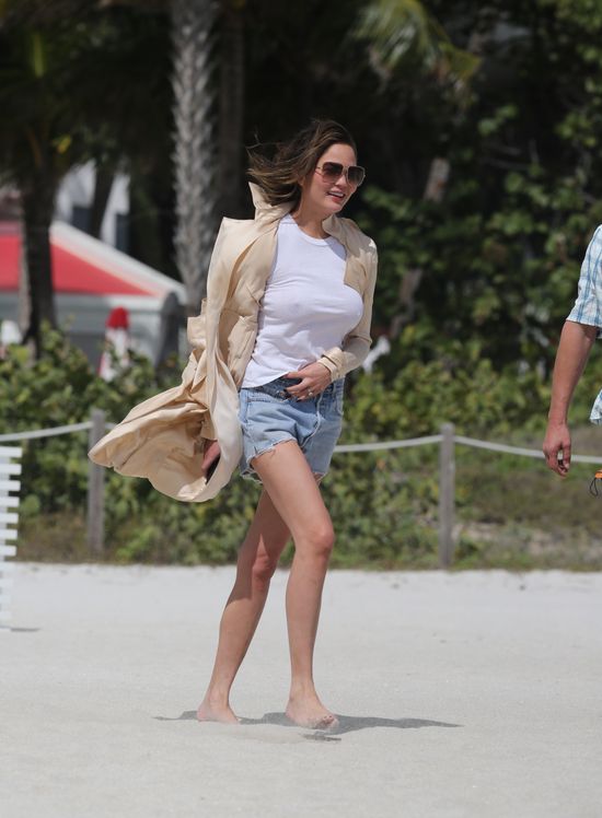  Jeszcze niedwano słyszała, że wygląda jak pulpet. Dzisiaj ma nogi jak zapałki