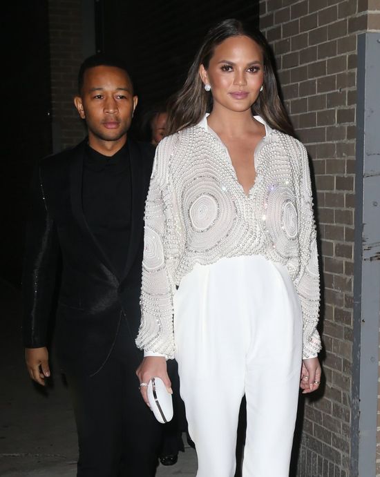 Najsłodsze zdjęcie z tegorocznych Świąt należy do Chrissy Teigen!