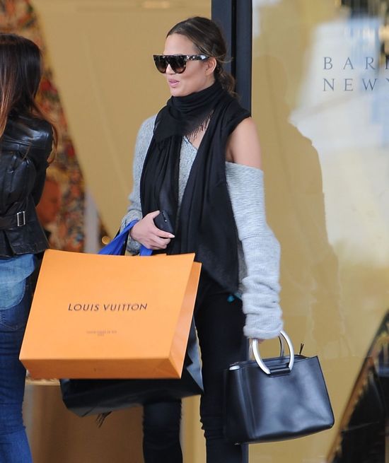 Ostatnie zakupy przed świętami w wykonaniu najmodniejszej pary w show bizie 