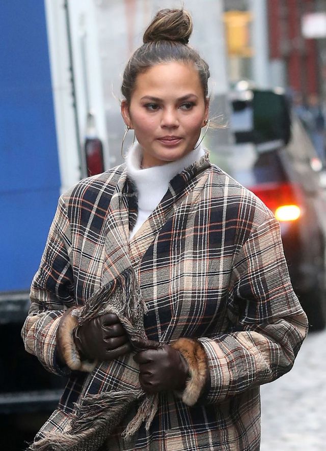 Chrissy Teigen ze słodką córeczką (FOTO)