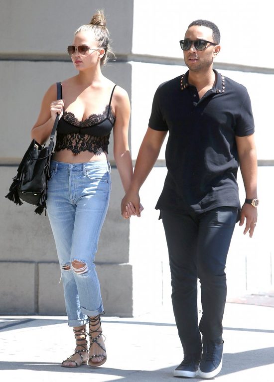 Po tej modelce nie spodziewajcie się głodówek (FOTO)