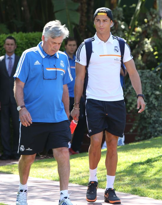 Cristiano Ronaldo nie może narzekać na brak fanów (FOTO) Cristiano Ronaldo nie może narzekać na brak fanów (FOTO)