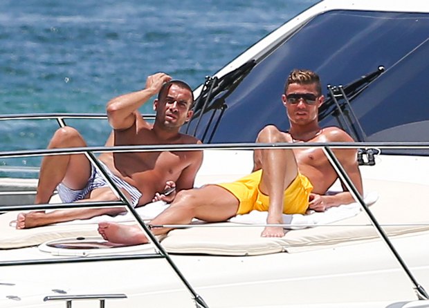 Media naśmiewają się z Christiano Ronaldo (FOTO)