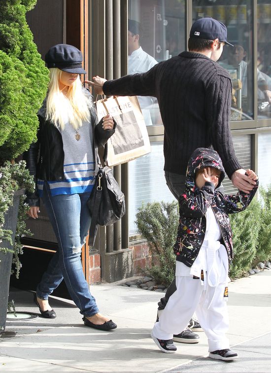 Christina Aguilera: Wolę spędzać czas z synem niż pracować