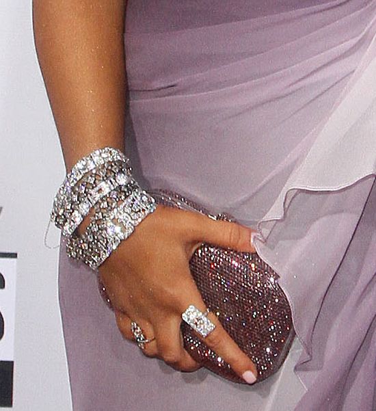 Pupa jak u Kim Kardashian zawojowała czerwony dywan (FOTO) Pupa jak u Kim Kardashian zawojowała czerwony dywan (FOTO)