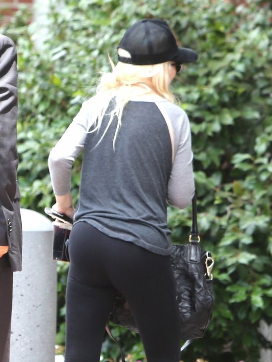 Christina Aguilera powiększyła pośladki? Christina Aguilera powiększyła pośladki?