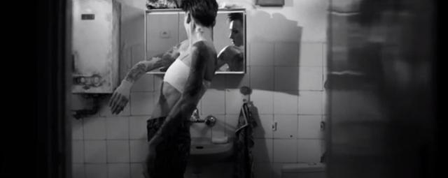 Agnieszka Chylińska wraca w MOCNYM teledysku do piosenki Królowa łez [VIDEO]