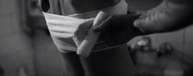 Agnieszka Chylińska wraca w MOCNYM teledysku do piosenki Królowa łez [VIDEO]