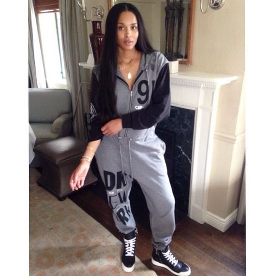 Zarzucają Ciarze, że nie ma honoru!