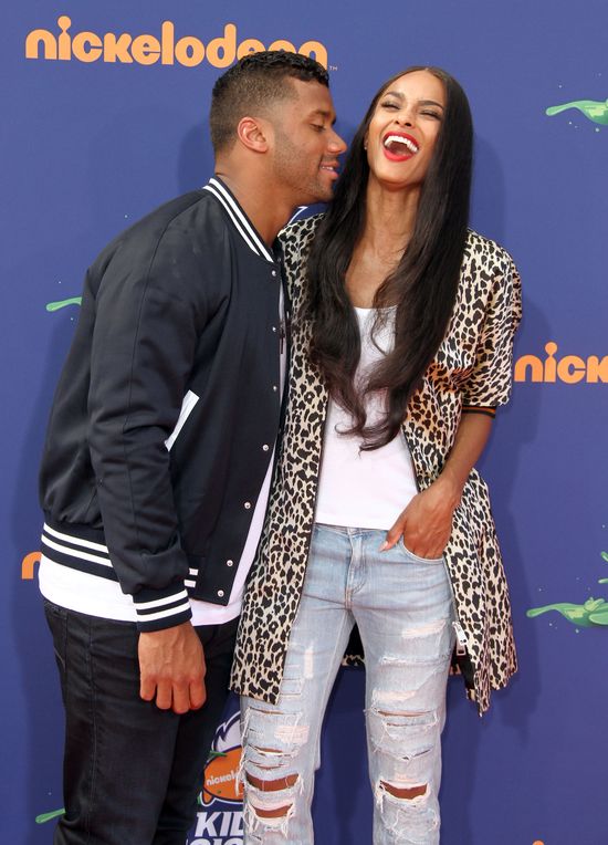 Ciara z chłopakiem i synkiem na imprezie (FOTO)