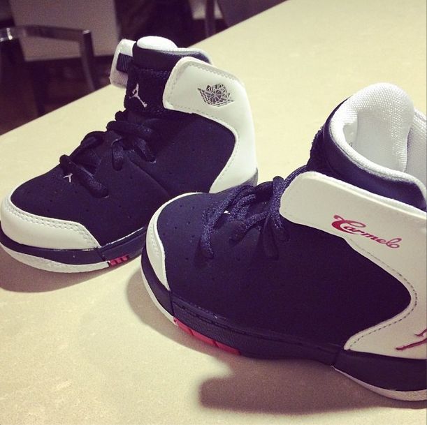 Nie uwierzycie, kogo Ciara radzi się w kwestii dziecka FOTO Nie uwierzycie, kogo Ciara radzi się w kwestii dziecka FOTO