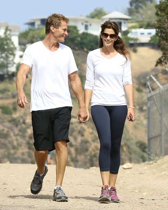 Jak 48-letnia Cindy Crawford utrzymuje taką sylwetkę?