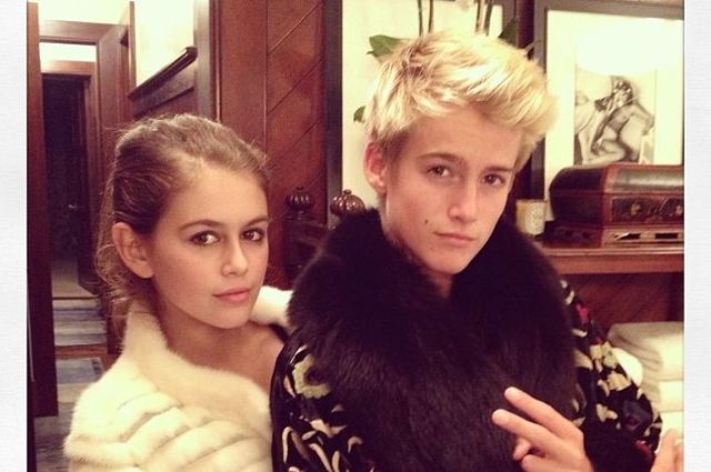 Cindy Crawford nie pozwoliła dzieciom iść do szkoły, bo...