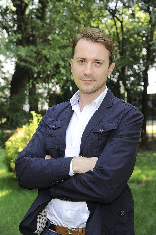 Paweł Ciołkosz dementuje plotki o romansie z Kamilą  Łapicką