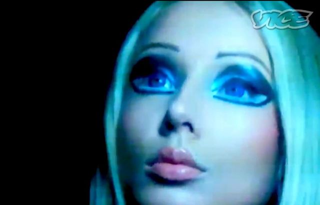 Nagrano dokument o żywej Barbie (VIDEO)