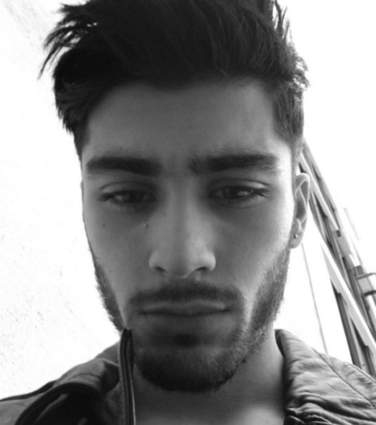 To selfie Gigi Hadid i Zayna Malika robi furorę w sieci To selfie Gigi Hadid i Zayna Malika robi furorę w sieci