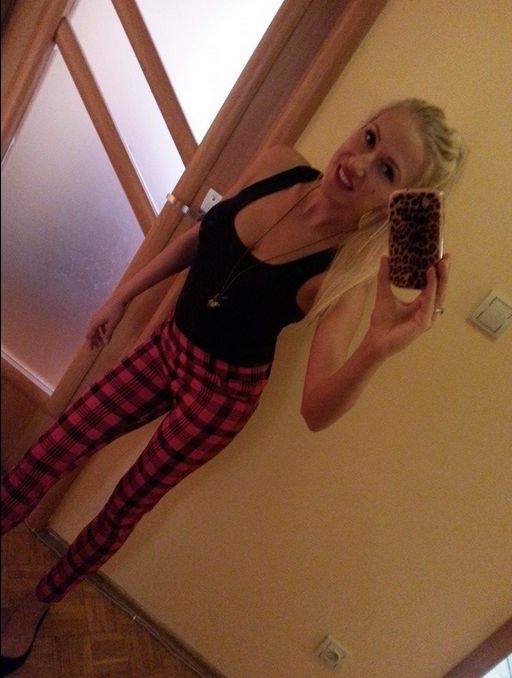 Eliza z Warsaw Shore przesadza ze strojeniem córki? (FB)