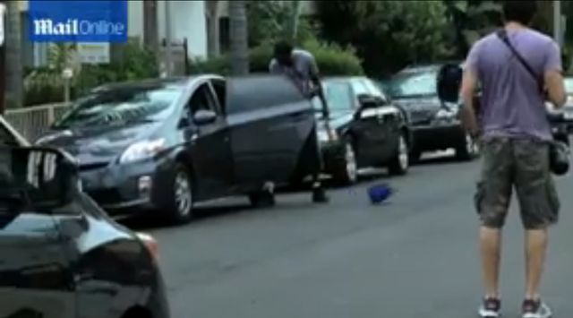 Lamar demoluje auto po sprzeczce z Khloe Kardashian (VIDEO)