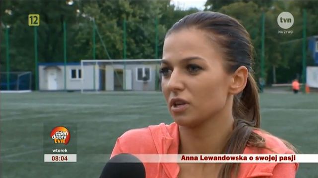 Żona Lewandowskiego zostanie drugą Ewą Chodakowską? (VIDEO) Żona Lewandowskiego zostanie drugą Ewą Chodakowską? (VIDEO)