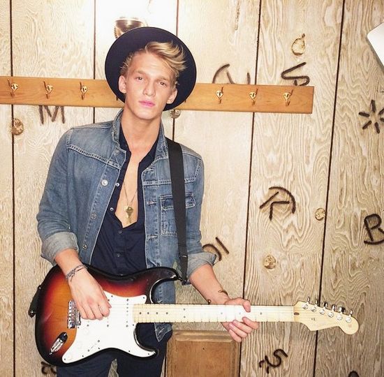 Była dziewczyna Biebera znalazła sobie innego piosenkarza Była dziewczyna Biebera znalazła sobie innego piosenkarza