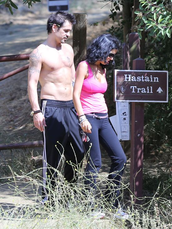 Colin Farrell skończył z kobietami? (FOTO)