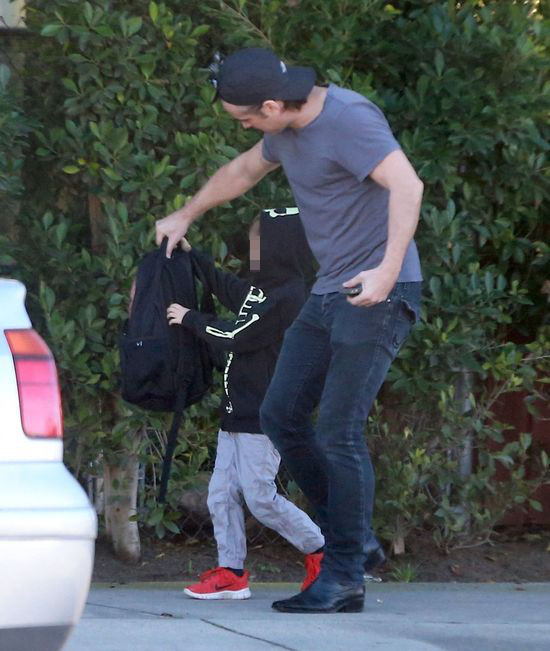 Henry Tadeusz Farrell bardziej podobny do mamy czy taty?