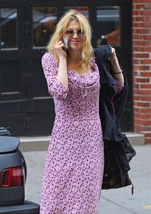 Courtney Love wygląda coraz lepiej? (FOTO)