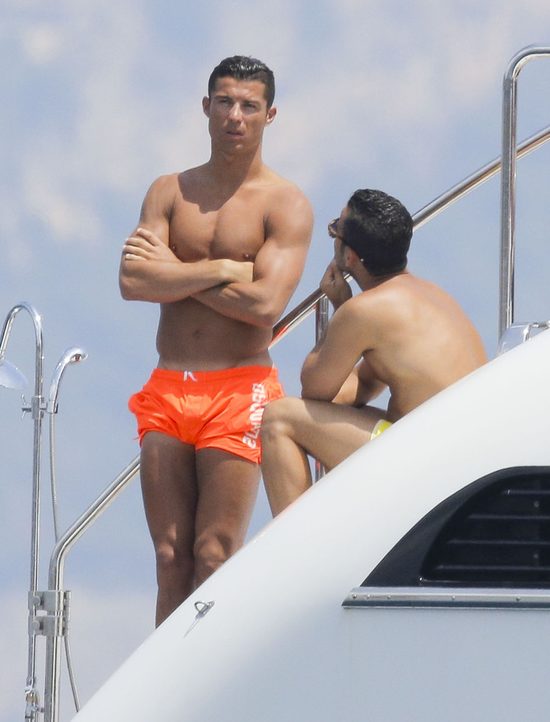 Cristianito Ronaldo to mała kopia ojca (Facebook) Cristianito Ronaldo to mała kopia ojca (Facebook)