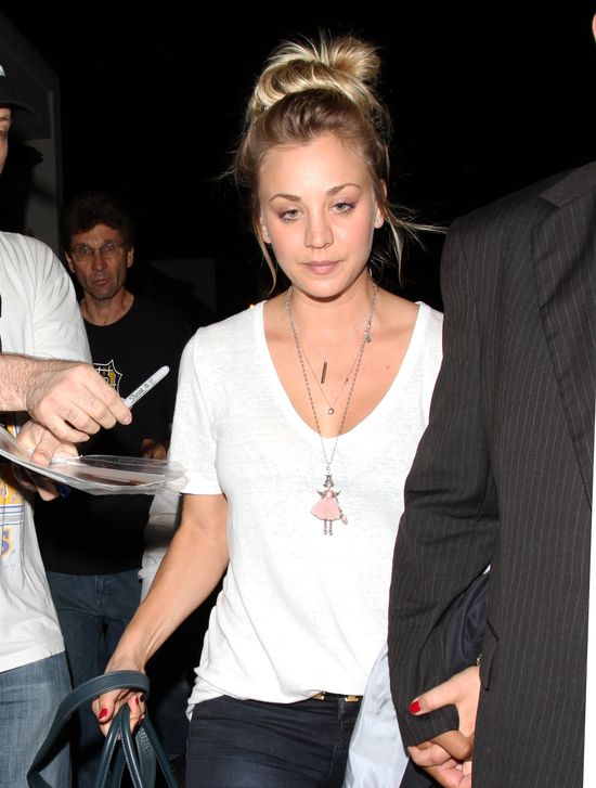 Kaley Cuoco już nie jest blondynką (Instagram)