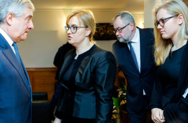 Żona i córka Adamowicza w Brukseli. Spotkały się z przewodniczącym PE