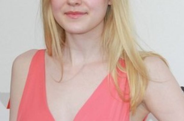 Dakota Fanning przefarbowała się na brąz (FOTO)