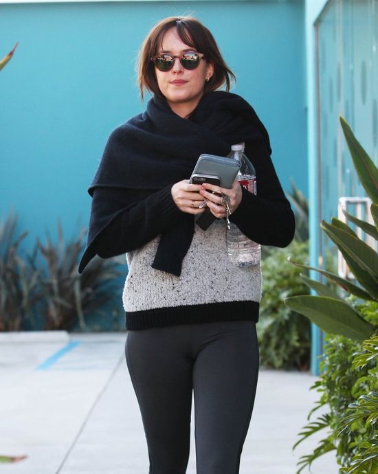 Dakota Johnson chudnie przed premierą (FOTO) Dakota Johnson chudnie przed premierą (FOTO)