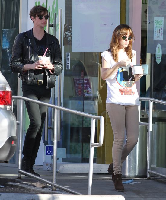 Dakota Johnson na rance z brzydszą wersja Jamiego Dornana