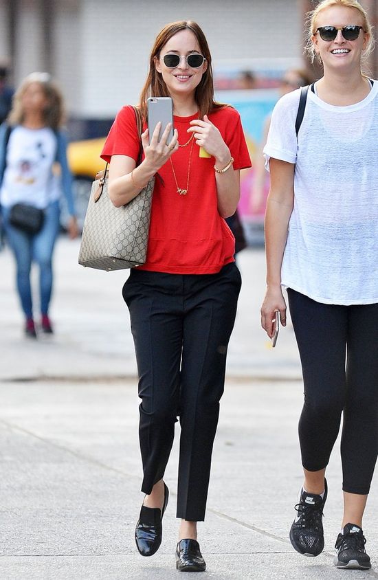 Czy ten uśmiech u Dakoty Johnson to efekt nowego związku?