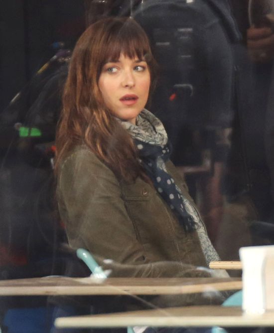 Stylizacje Anastasii Steele są tanie i niedojrzałe?