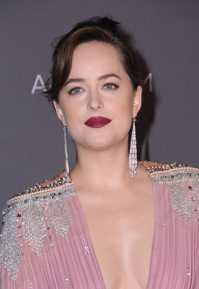 Znjomy Dakoty Johnson o jej związku z Chrisem Martinem