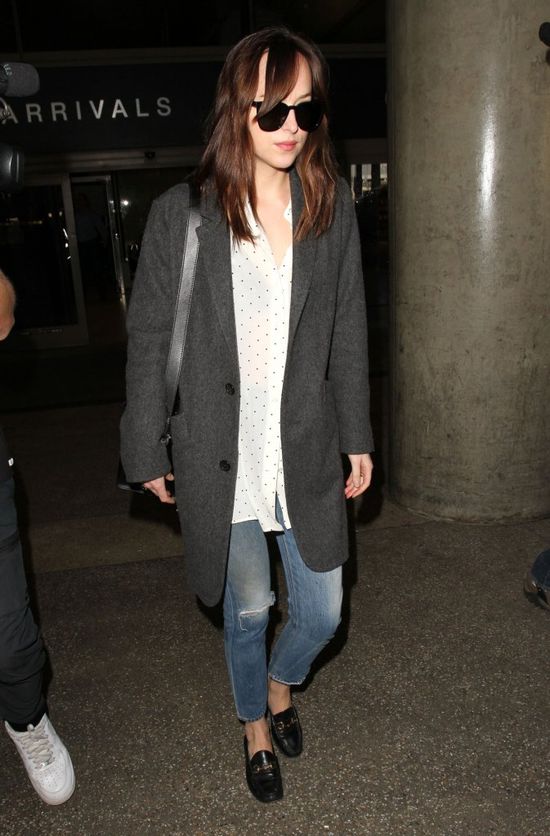 Tego jeszcze nie było! Fani żądają, by Dakota Johnson zmieniła... Tego jeszcze nie było! Fani żądają, by Dakota Johnson zmieniła...