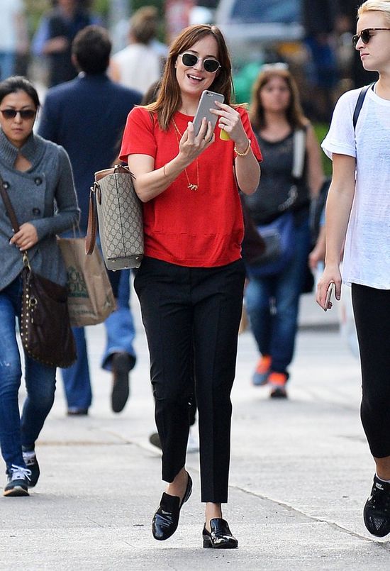 Czy ten uśmiech u Dakoty Johnson to efekt nowego związku?