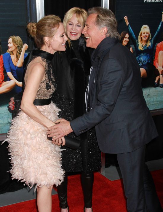 Dakota Johnson promuje film Jak to robią single? (FOTO)