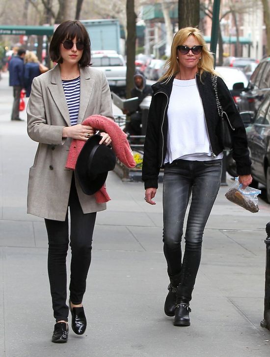 Dakota Johnson pokazuje, że nie jest typowa?