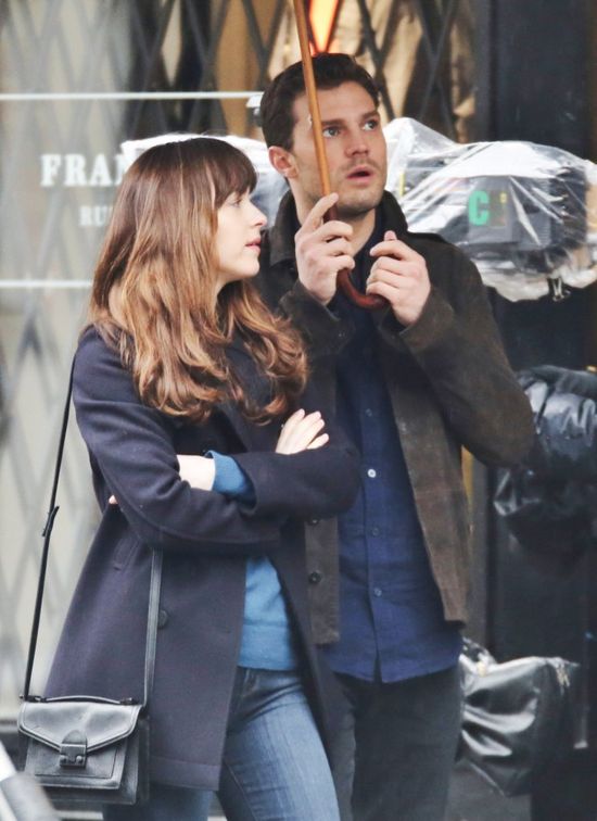 Osoba z planu 50 twarzy Greya o tym, co NAPRAWDĘ zaszło między Dakotą a Jamiem