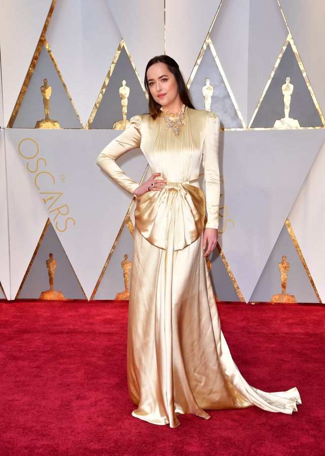 Gdyby nie ta fryzura Dakota Johnson byłaby królową Oscarów