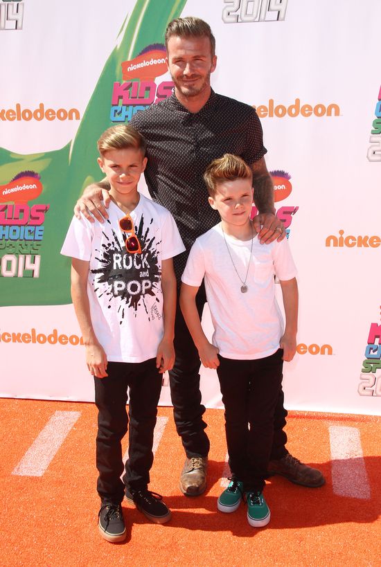 David Beckham zostawił 9-letniego syna w gorącym aucie! 