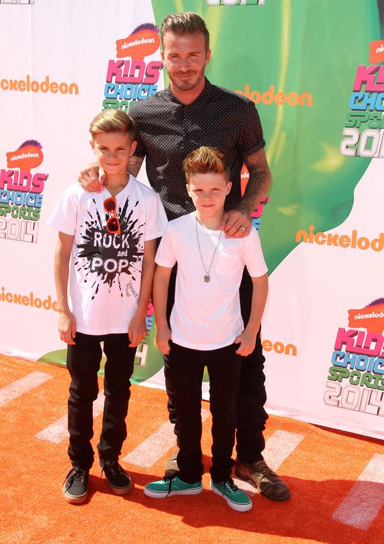 David Beckham zostawił 9-letniego syna w gorącym aucie! 