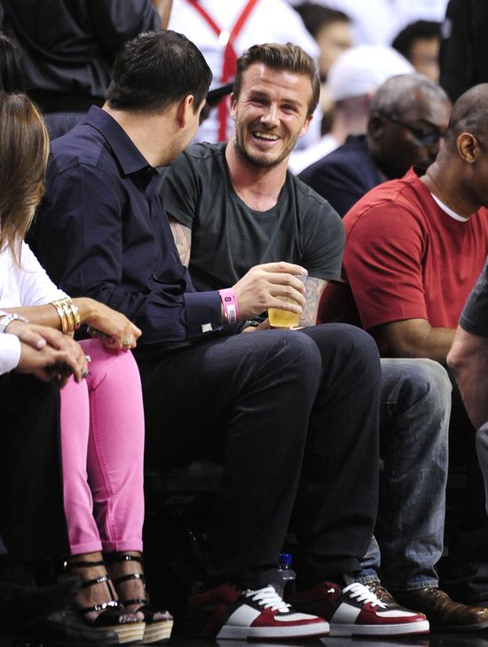 David Beckham śledzi mecz
